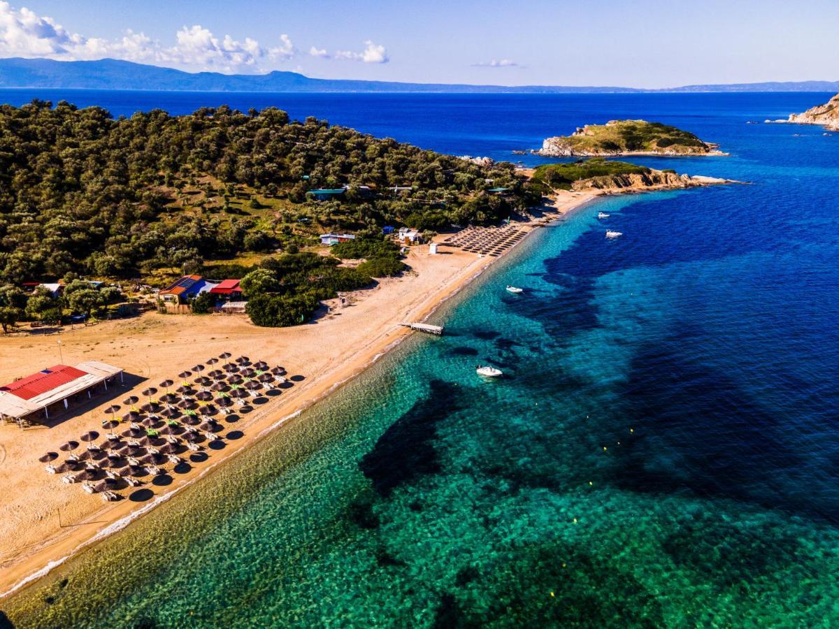 Helianthus Guesthouse Amoliani Bagian luar foto