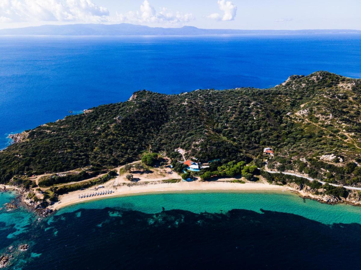 Helianthus Guesthouse Amoliani Bagian luar foto