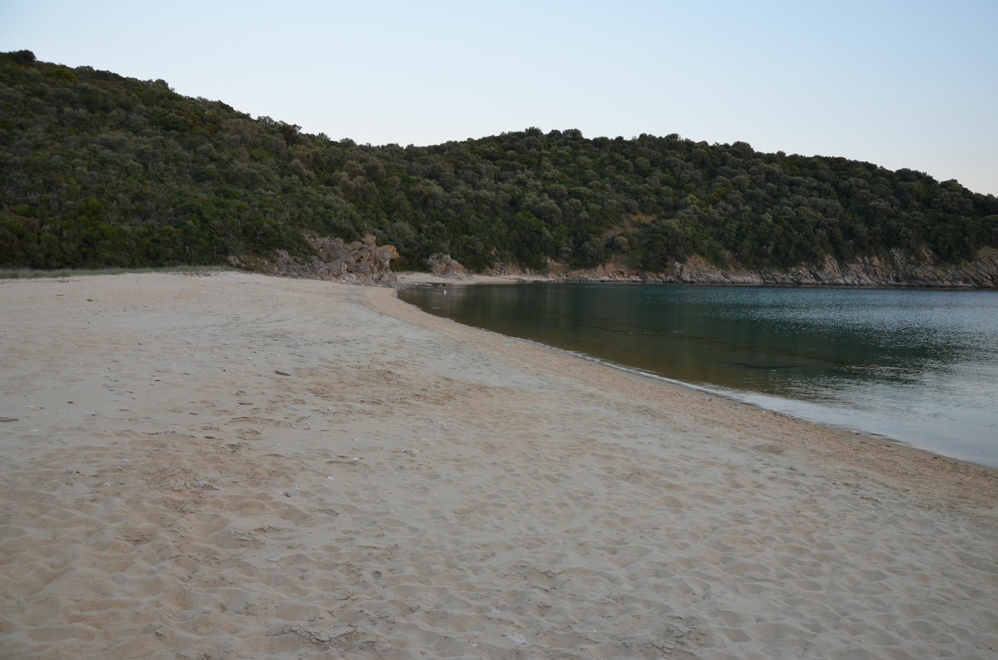 Helianthus Guesthouse Amoliani Bagian luar foto
